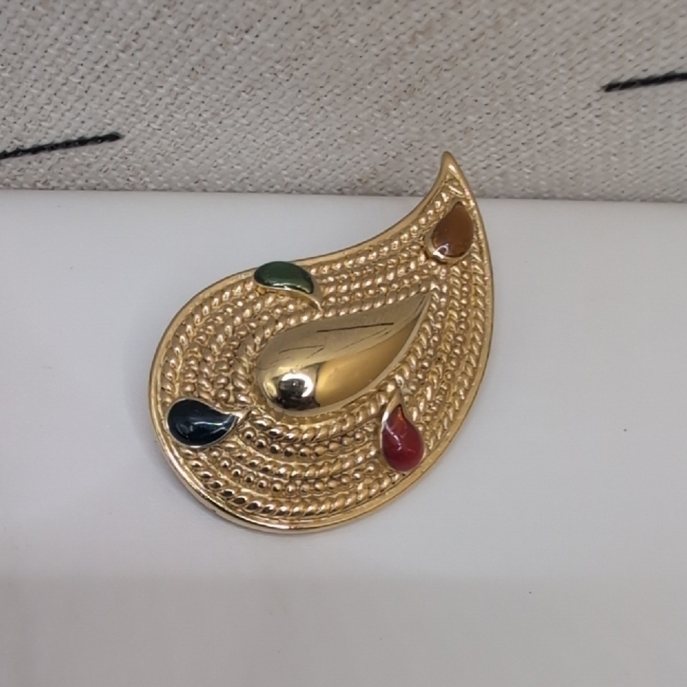 Avon Gold and Green Teardrop Brooch